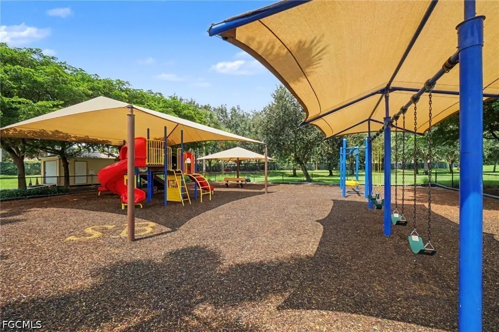 Muddy Creek Lane Fort Myers, FL 33913