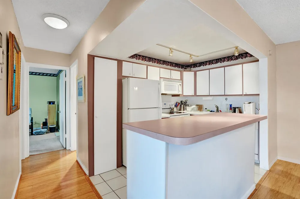 160 CYPRESS CLUB DRIVE #630 Pompano Beach, FL 33060