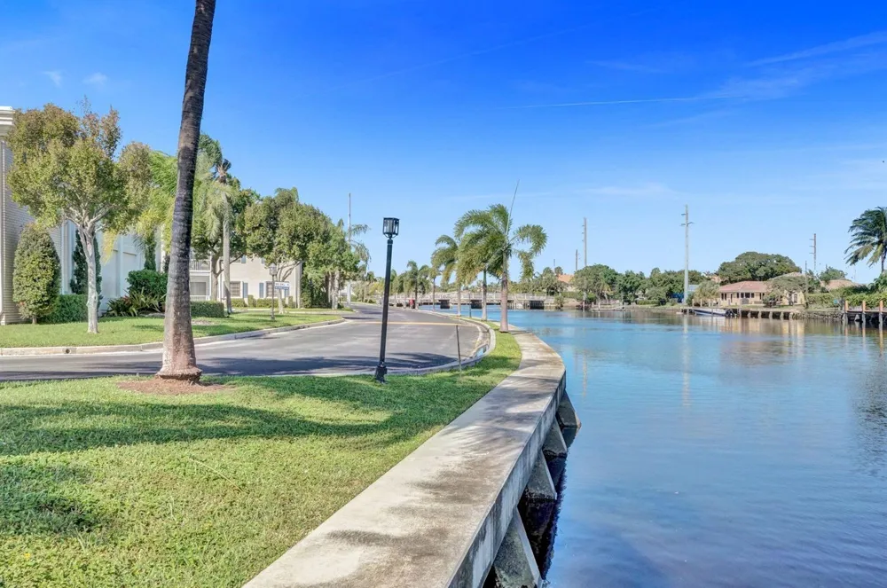 160 CYPRESS CLUB DRIVE #630 Pompano Beach, FL 33060