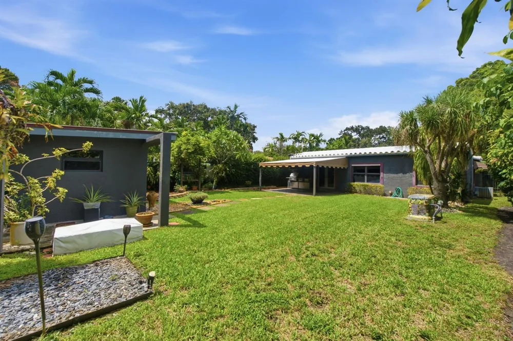 1110 SW 18TH COURT Fort Lauderdale, FL 33315