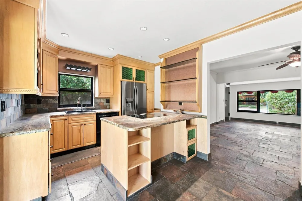 1110 SW 18TH COURT Fort Lauderdale, FL 33315