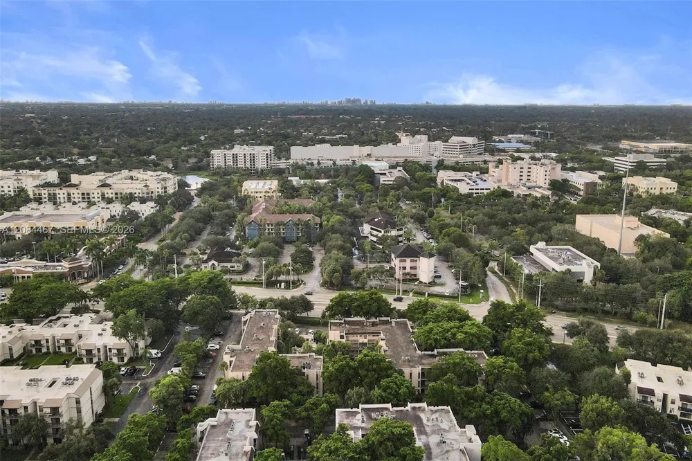 469 Pine Island Rd #B306 Plantation, FL 33324