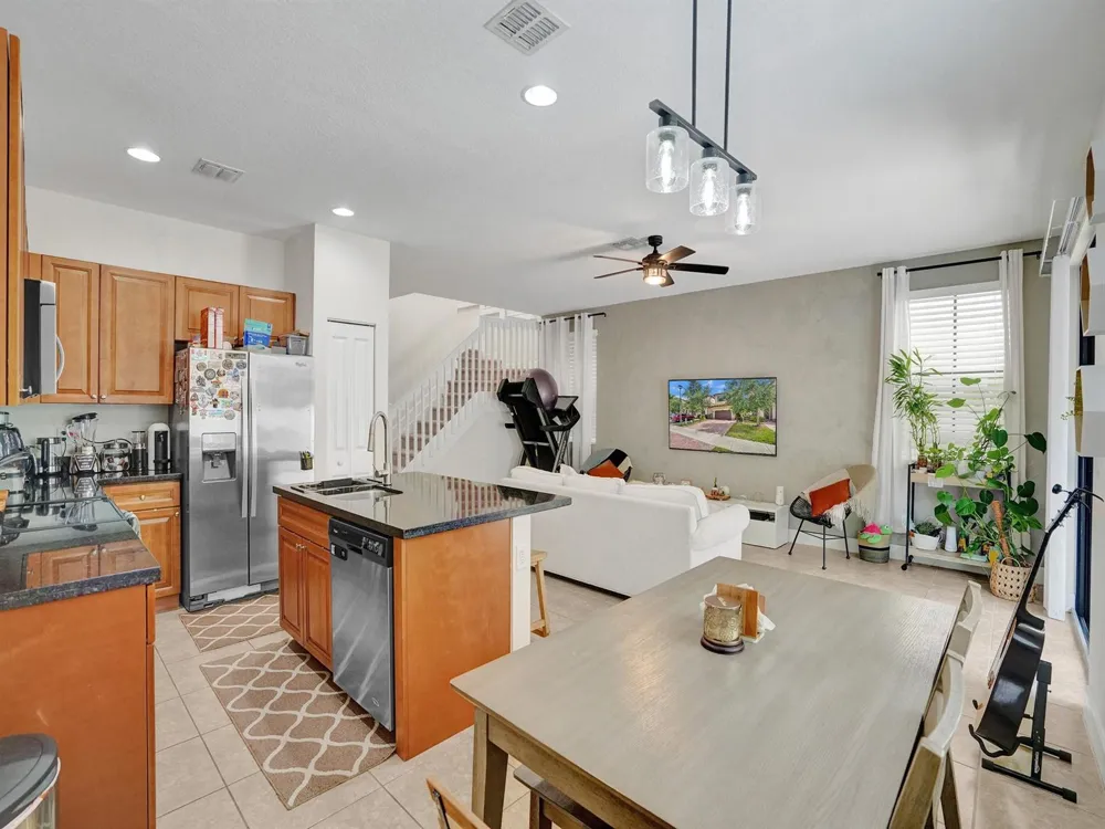 5804 NW 46TH LANE Tamarac, FL 33319