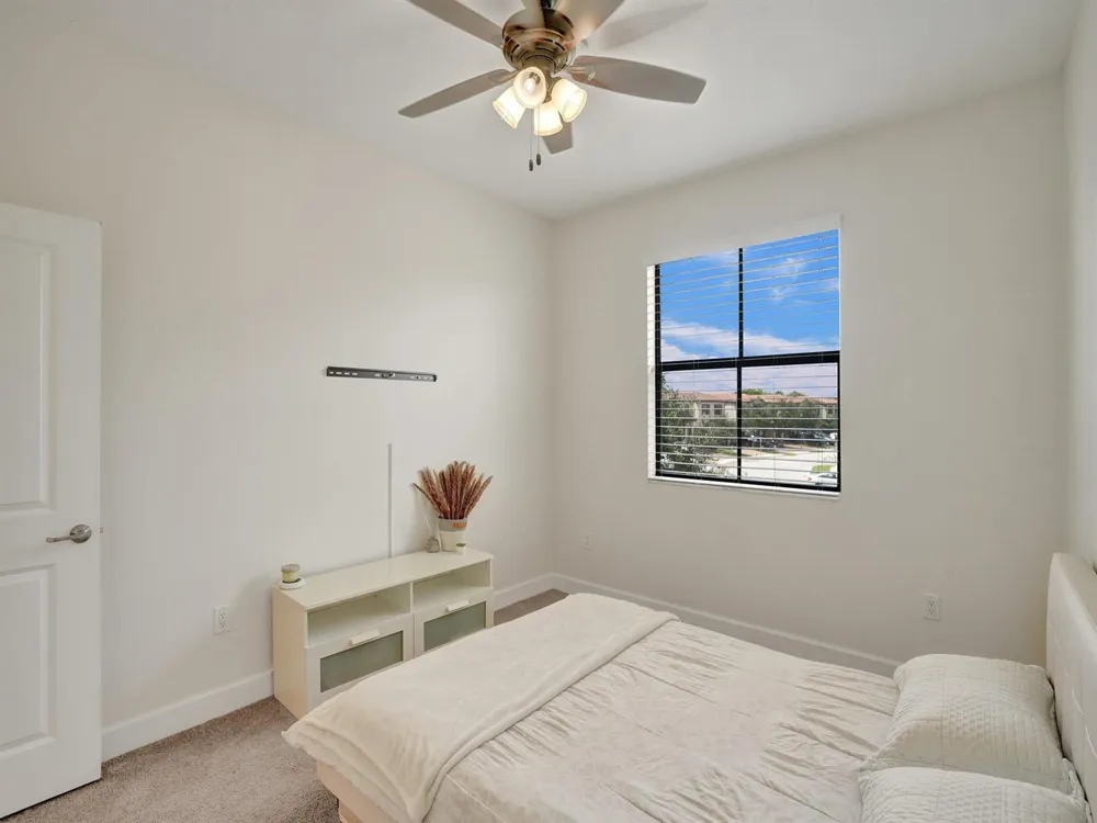 5804 NW 46TH LANE Tamarac, FL 33319