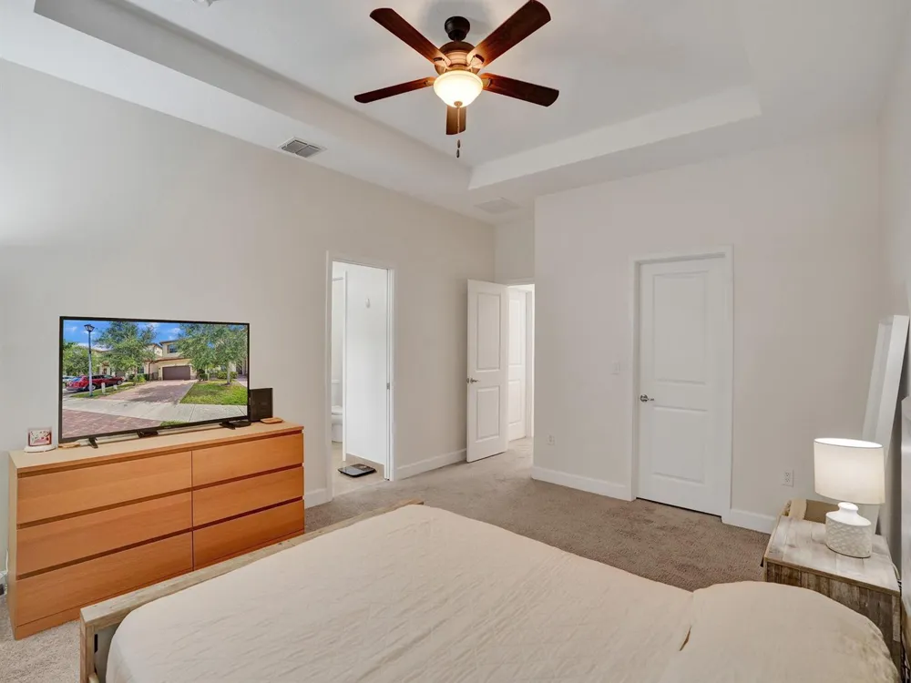 5804 NW 46TH LANE Tamarac, FL 33319