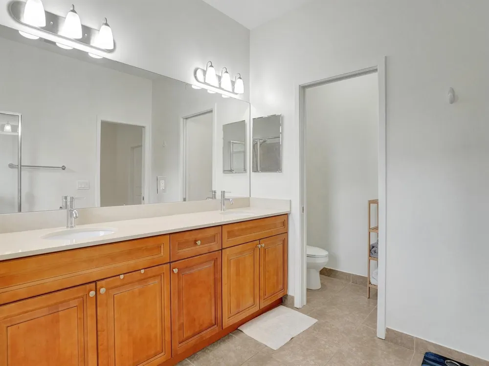 5804 NW 46TH LANE Tamarac, FL 33319