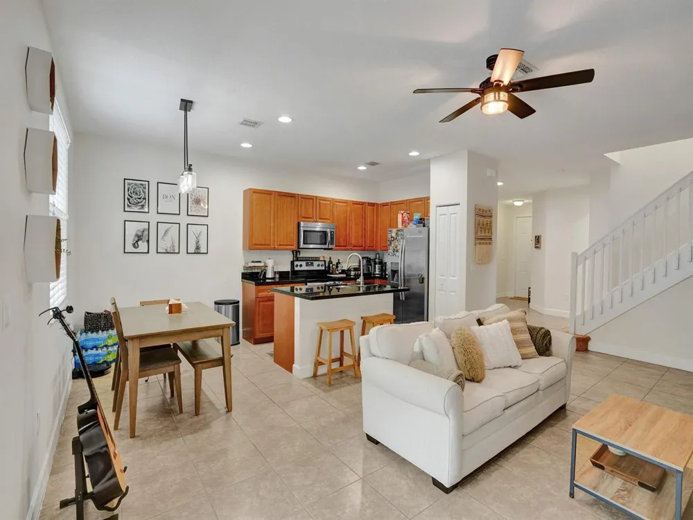 5804 NW 46TH LANE Tamarac, FL 33319