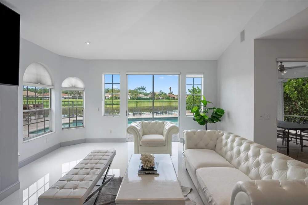 2467 Muir Circle Wellington, FL 33414