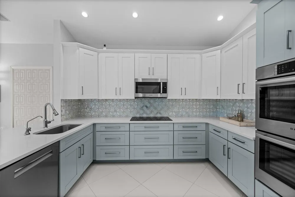 2467 Muir Circle Wellington, FL 33414