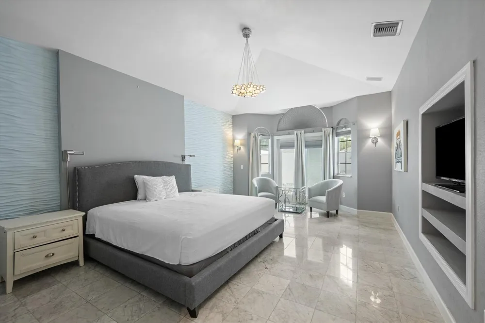 2467 Muir Circle Wellington, FL 33414