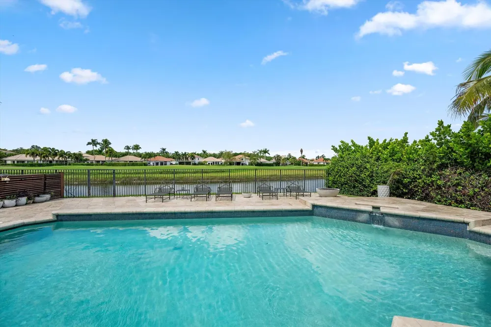2467 Muir Circle Wellington, FL 33414