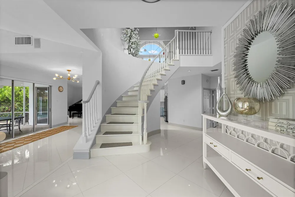 2467 Muir Circle Wellington, FL 33414