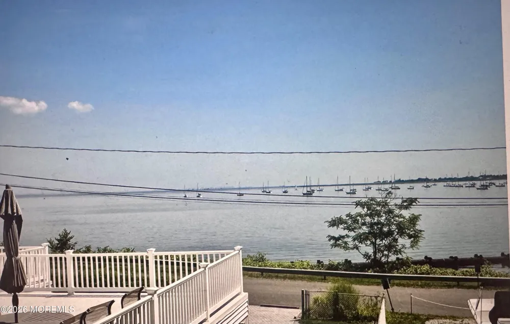1137 Woodmere Drive Cliffwood Beach, NJ 07735