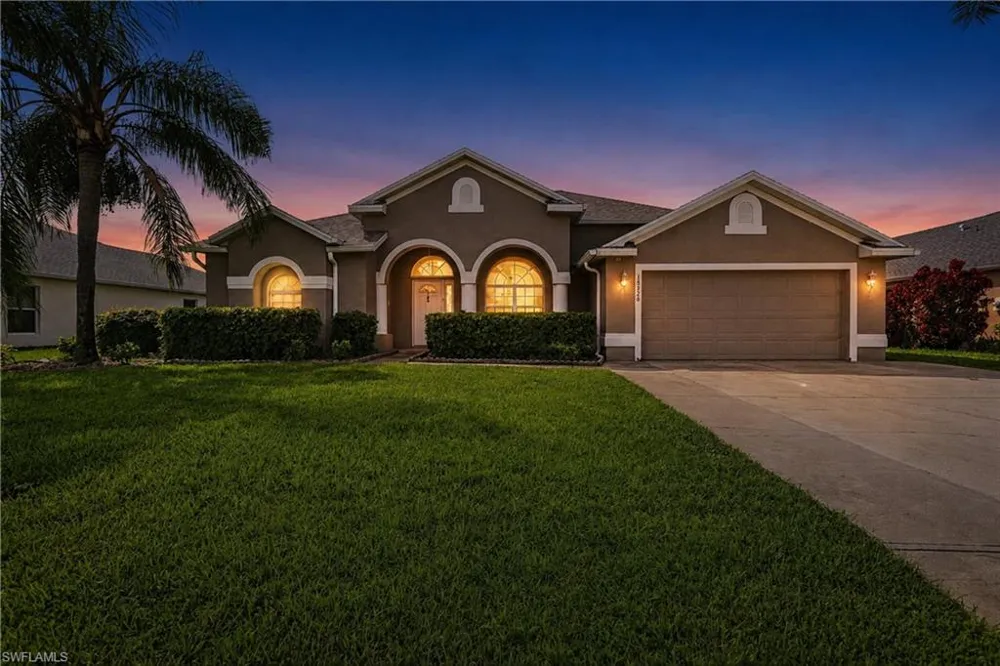 18320 PLUMBAGO COURT Lehigh Acres, FL 33972