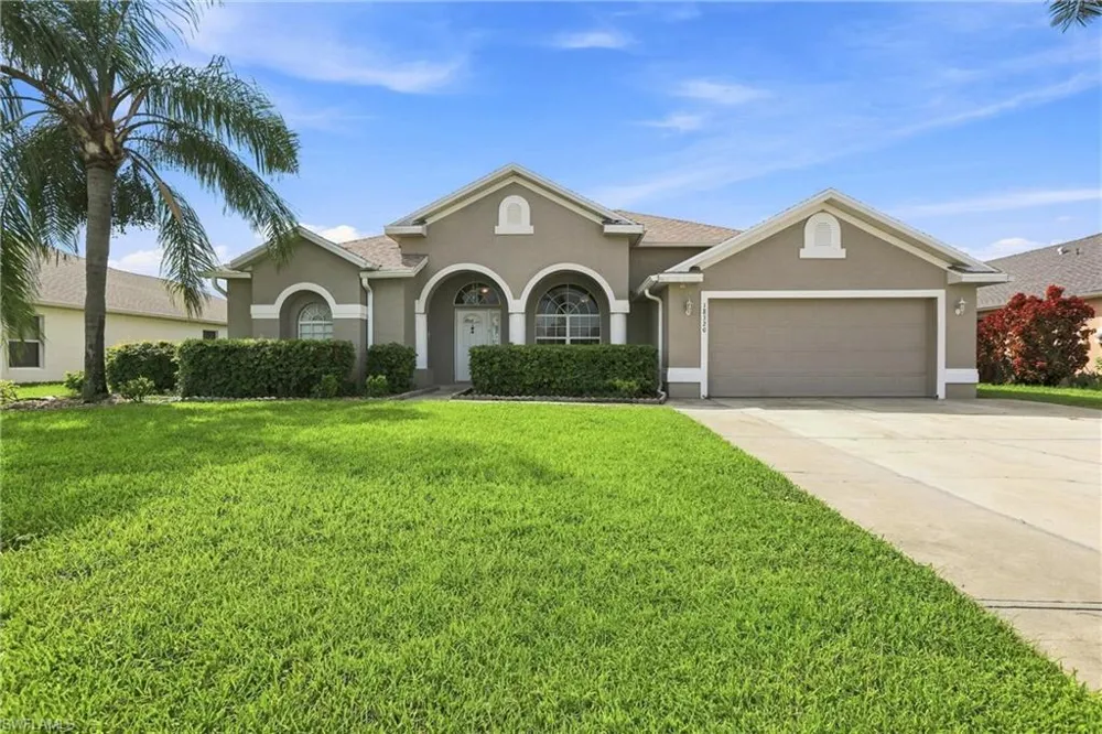 18320 PLUMBAGO COURT Lehigh Acres, FL 33972