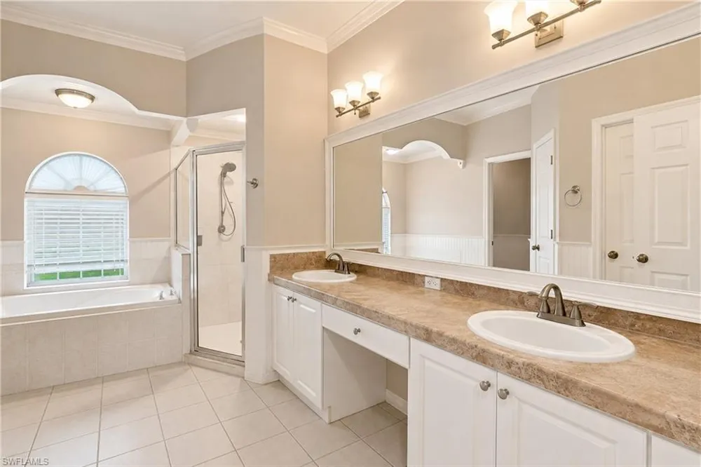 18320 PLUMBAGO COURT Lehigh Acres, FL 33972
