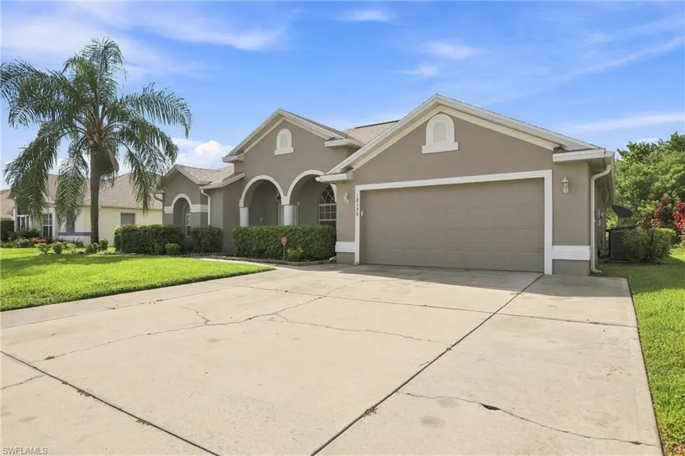 18320 PLUMBAGO COURT Lehigh Acres, FL 33972