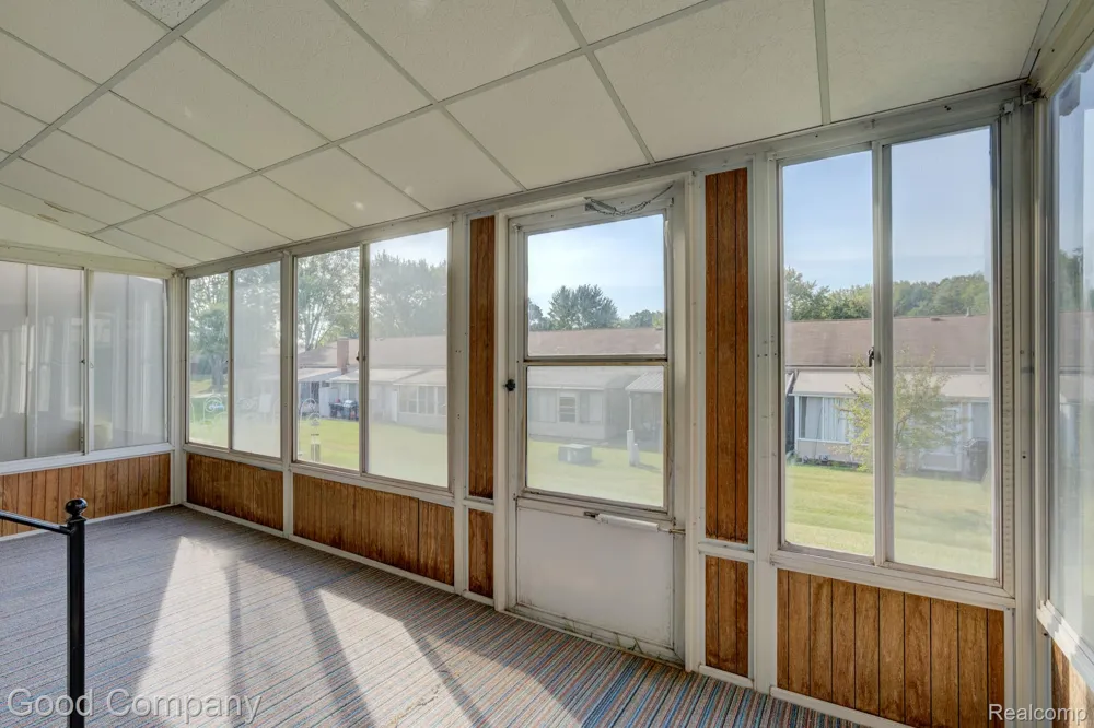25219 Potomac Drive South Lyon City, MI 48178