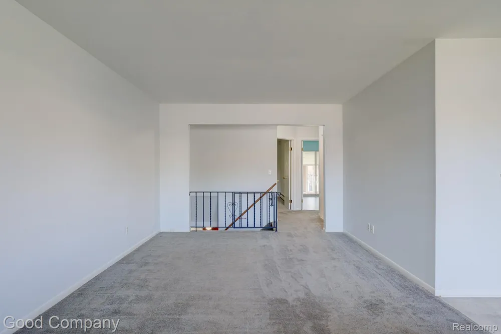 25219 Potomac Drive South Lyon City, MI 48178