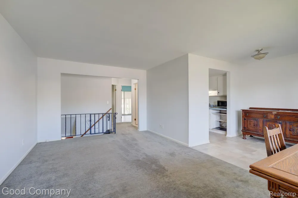 25219 Potomac Drive South Lyon City, MI 48178