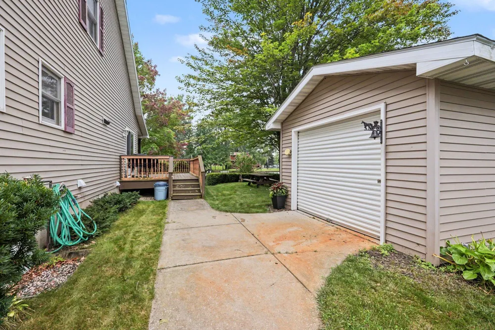 17077 Blackfoot Trail Unknown, MI 49329