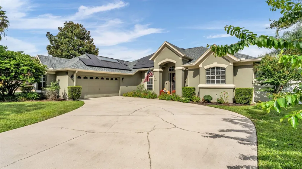 158 COSTA LOOP Auburndale, FL 33823