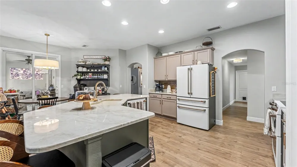 158 COSTA LOOP Auburndale, FL 33823