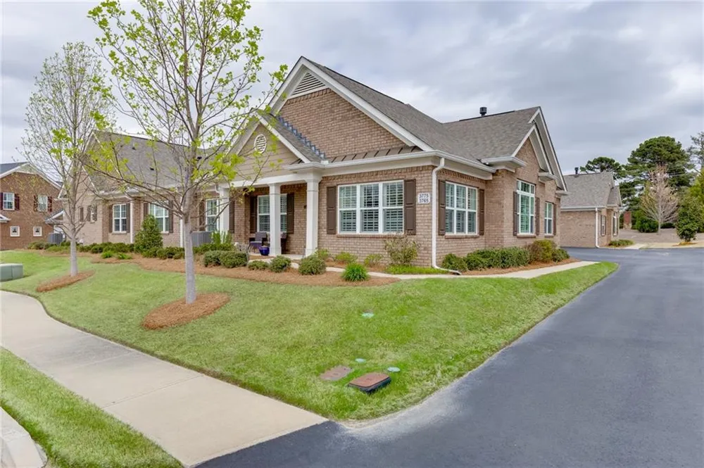 3765 Ridgehurst Lane Buford, GA 30519