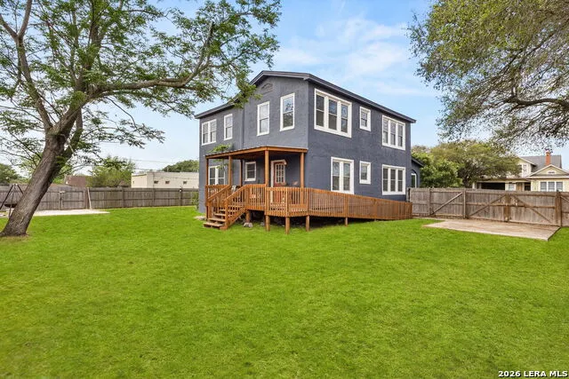 905 Camp Seguin, TX 78155