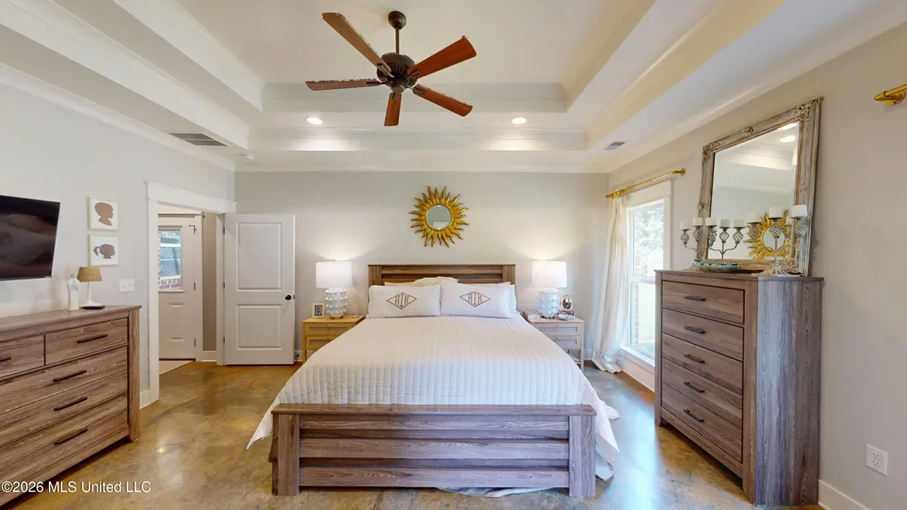 856 E Woodford Cove Hernando, MS 38632
