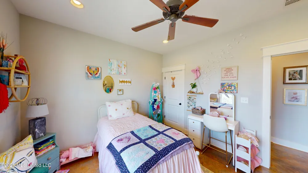 856 E Woodford Cove Hernando, MS 38632