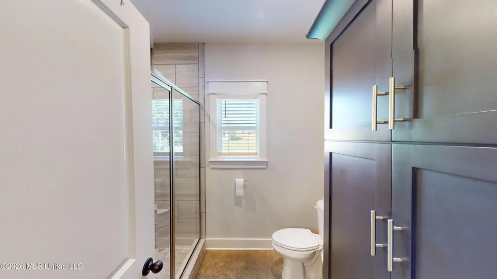 856 E Woodford Cove Hernando, MS 38632