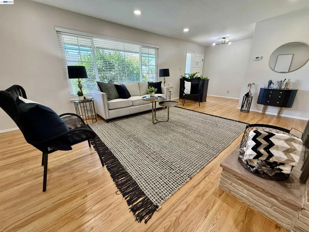 950 Fulton Ave San Leandro, CA 94577