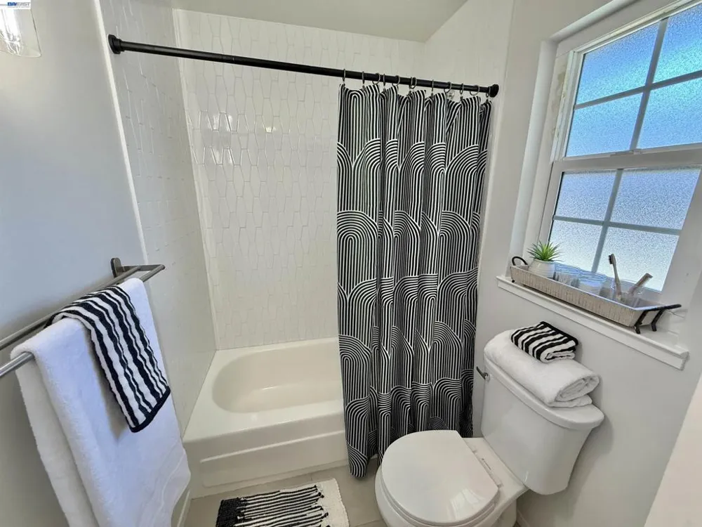 950 Fulton Ave San Leandro, CA 94577