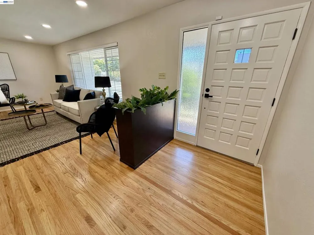 950 Fulton Ave San Leandro, CA 94577
