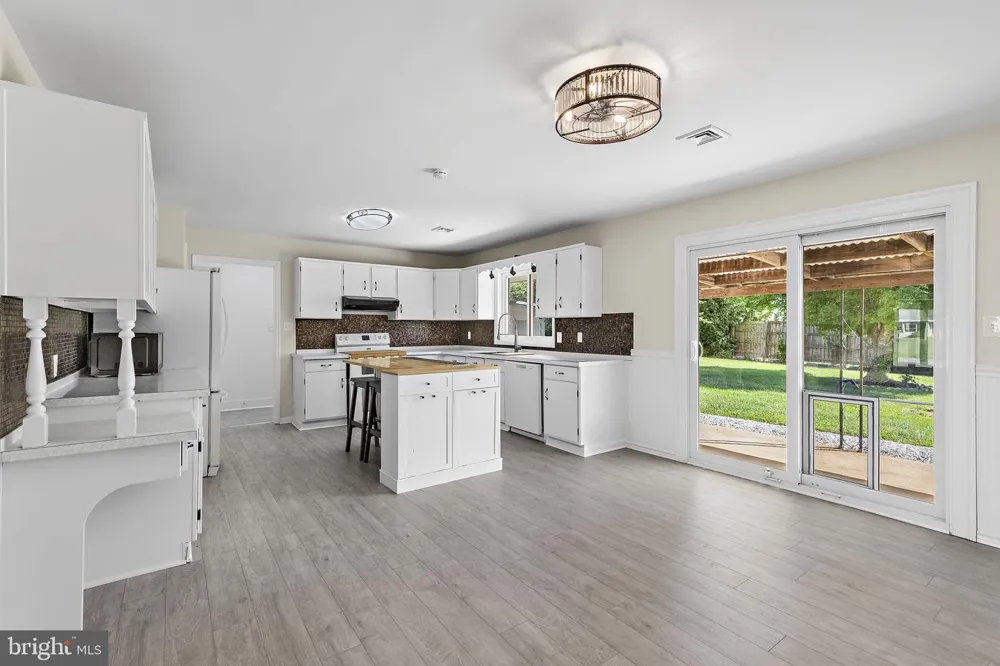 5409 NORRISVILLE ROAD White Hall, MD 21161