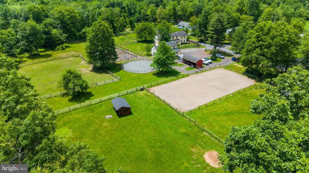 179 LINDBERGH ROAD Hopewell, NJ 08525