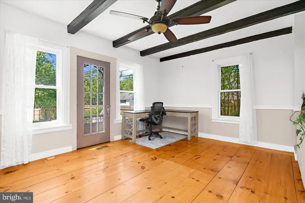 179 LINDBERGH ROAD Hopewell, NJ 08525