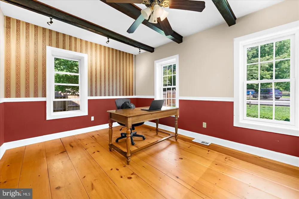 179 LINDBERGH ROAD Hopewell, NJ 08525