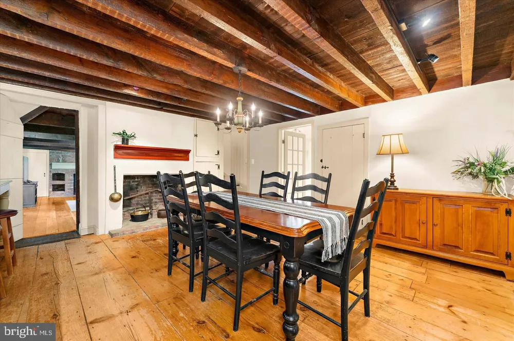 179 LINDBERGH ROAD Hopewell, NJ 08525