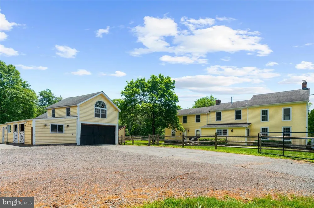179 LINDBERGH ROAD Hopewell, NJ 08525