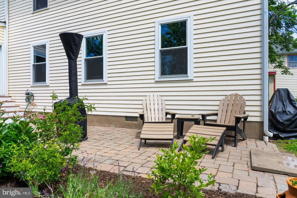 179 LINDBERGH ROAD Hopewell, NJ 08525