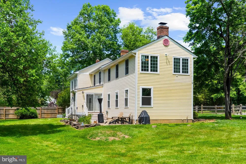 179 LINDBERGH ROAD Hopewell, NJ 08525