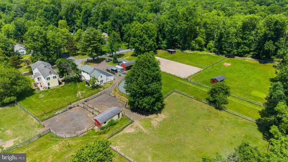 179 LINDBERGH ROAD Hopewell, NJ 08525