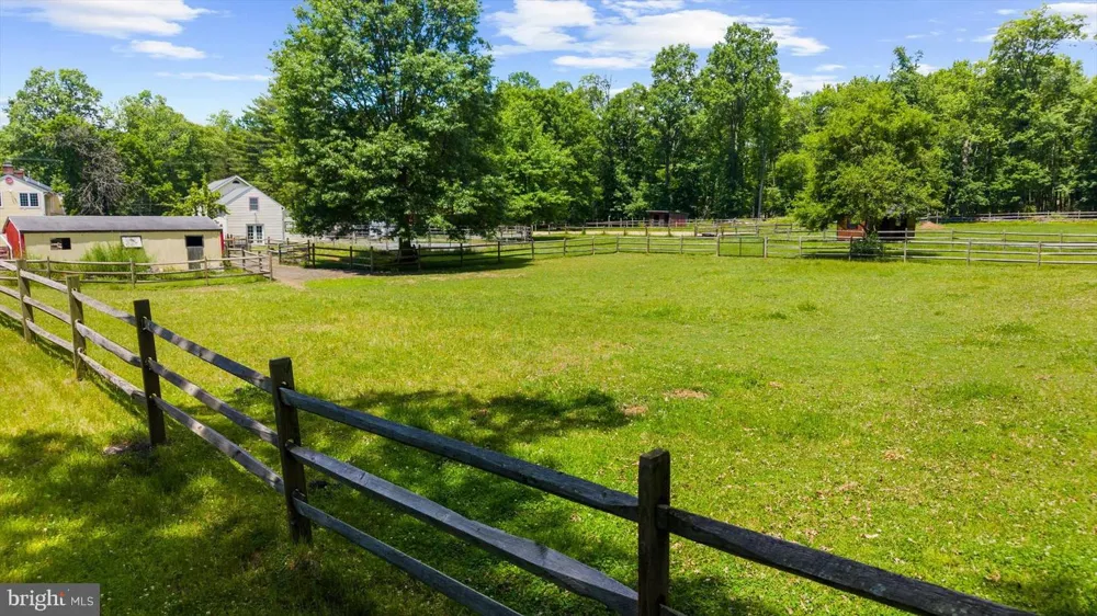 179 LINDBERGH ROAD Hopewell, NJ 08525
