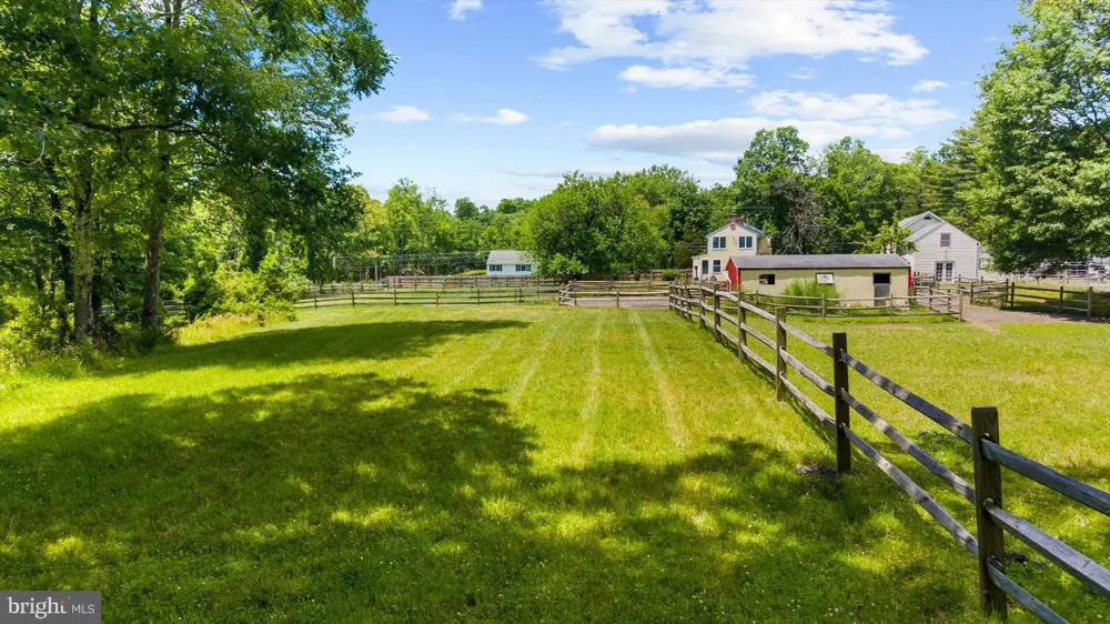 179 LINDBERGH ROAD Hopewell, NJ 08525