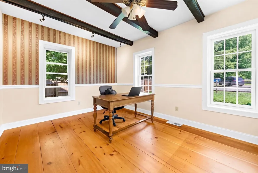 179 LINDBERGH ROAD Hopewell, NJ 08525