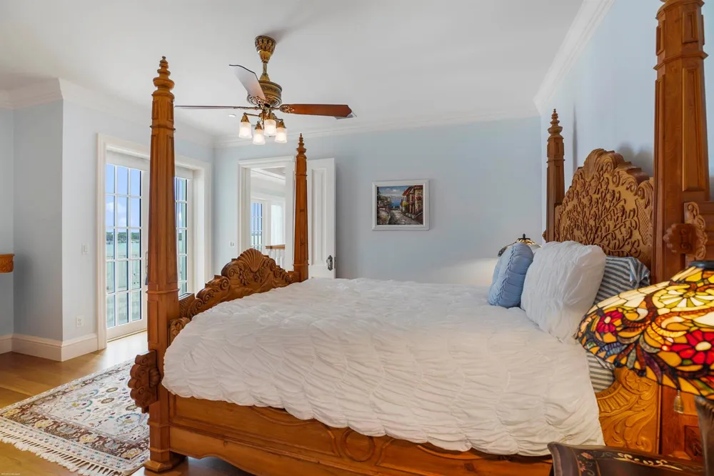 17667 SE Federal Highway Tequesta, FL 33469
