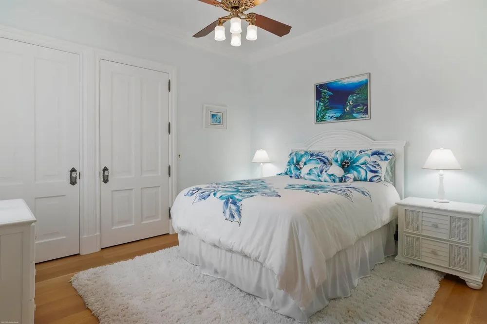 17667 SE Federal Highway Tequesta, FL 33469