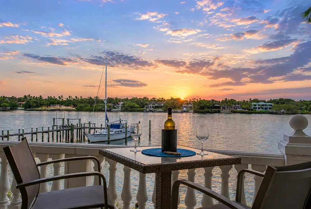 17667 SE Federal Highway Tequesta, FL 33469